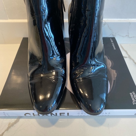 Authentic Burberry ankle boots size 40 - Picture 2 of 8